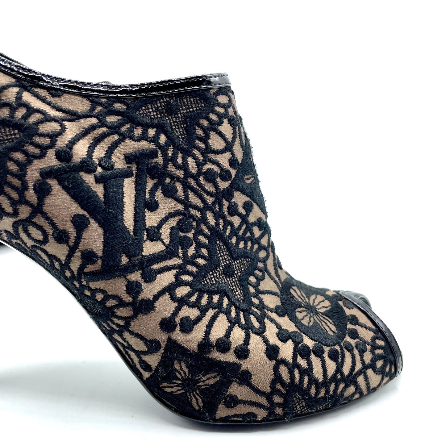 Louis Vuitton tronchetto