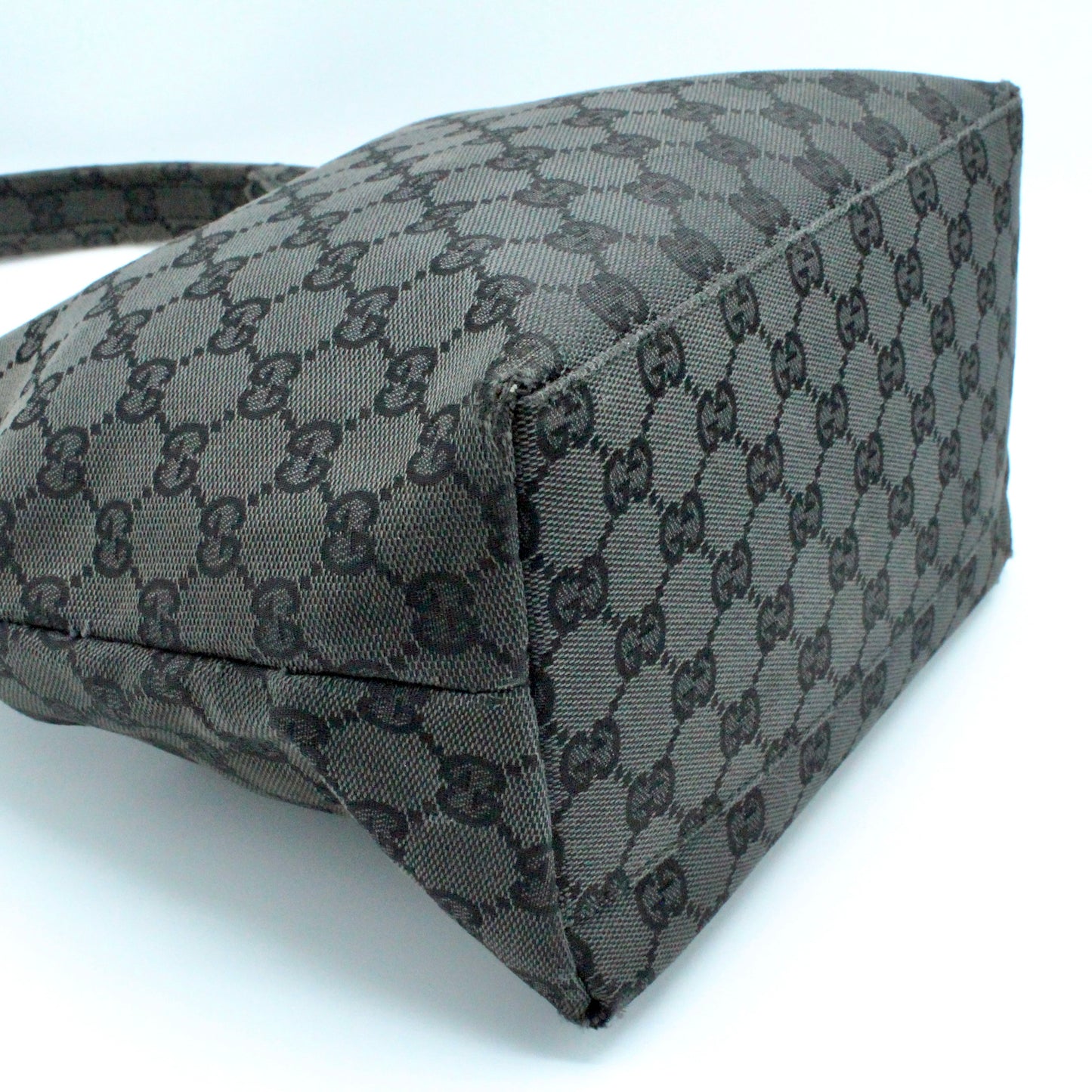 GUCCI Monogram a spalla