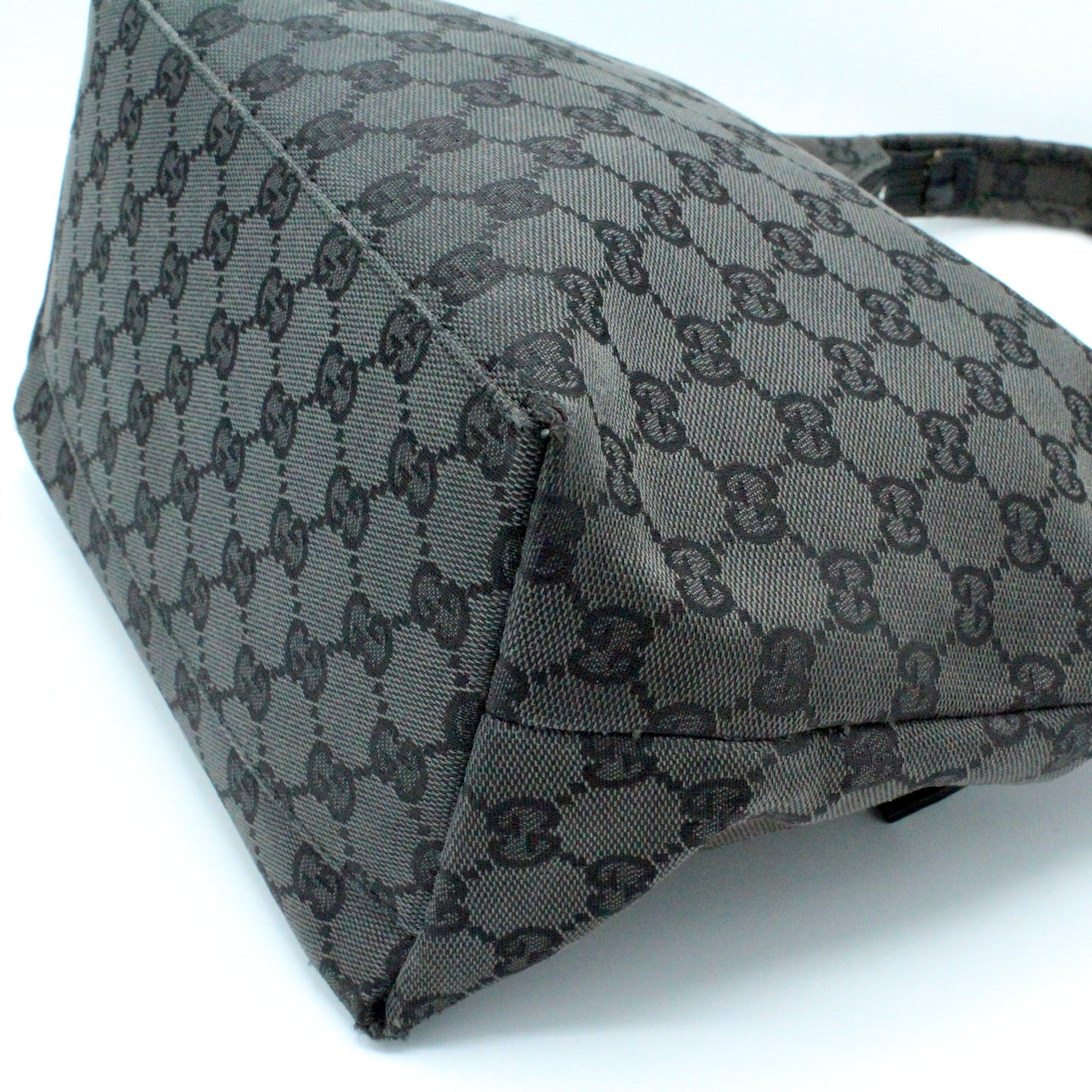 GUCCI Monogram a spalla