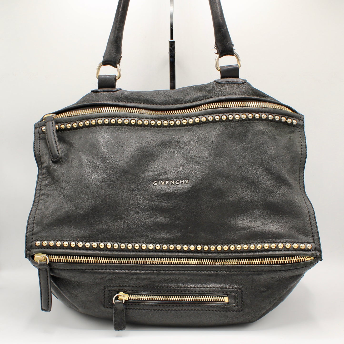 Givenchy pandora