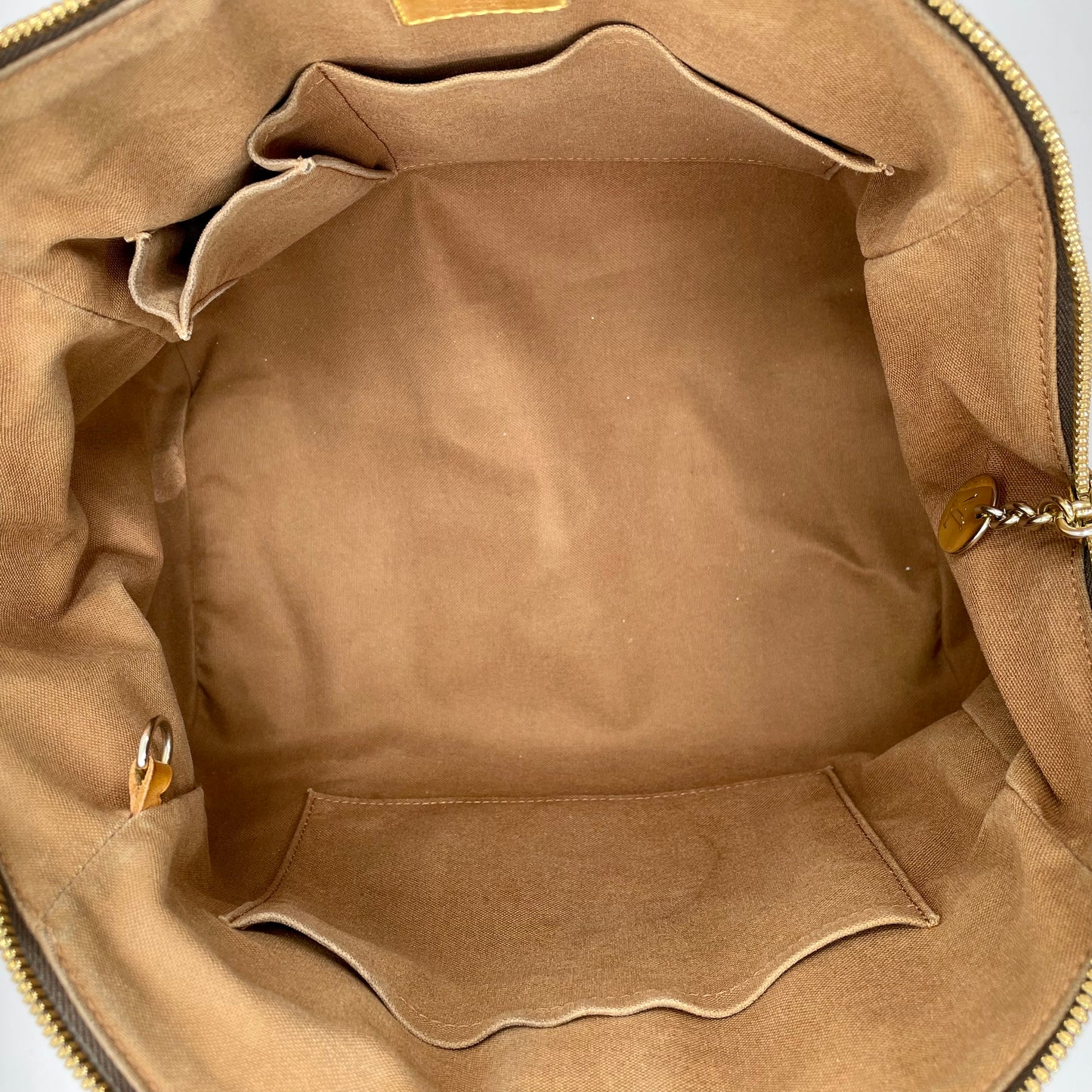 Louis Vuitton Tivoli