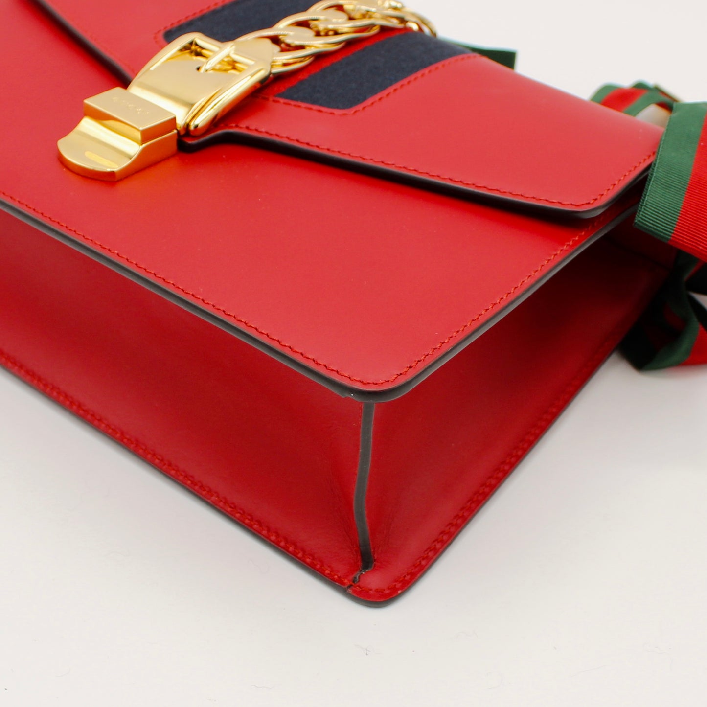 GUCCI Sylvie con Nastro Web